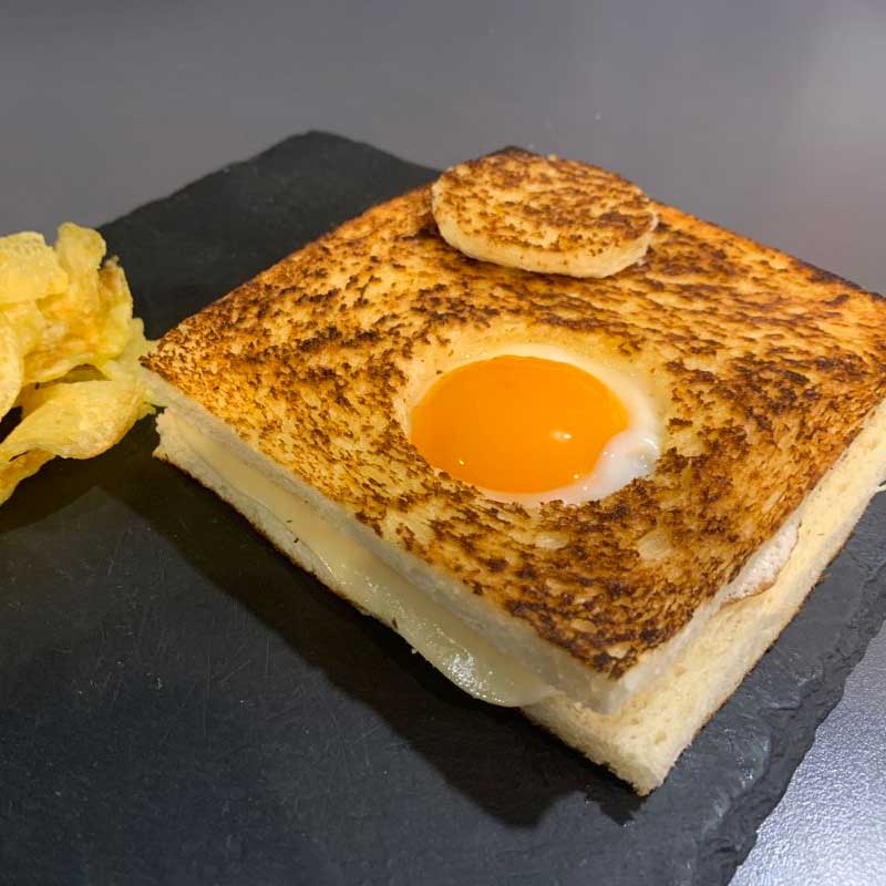 Sandwich tres en uno – Cafetería Europa